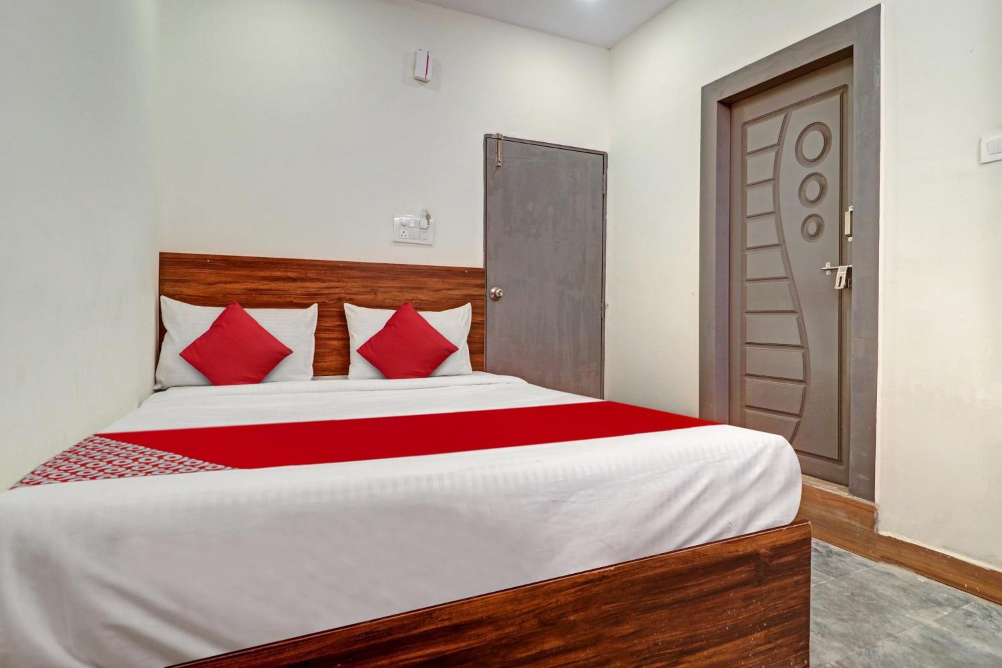 Hotel O Lavish Stay Sururnagar Exterior foto